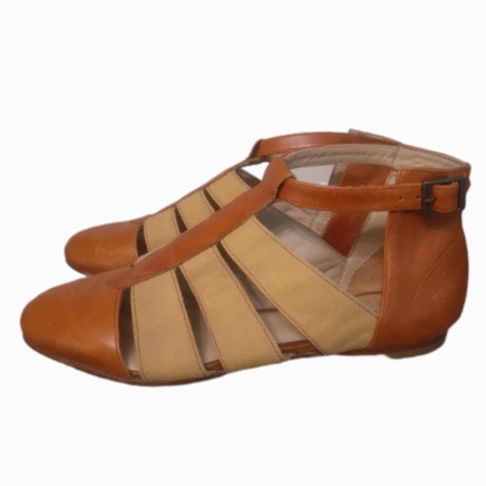 Samantha Pleet 1000 Mile Wolverine Sz 7 Digby
Gladiator Tan Leather Sandal Shoes